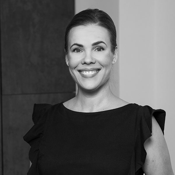 Jenny Vento kiinteistönvälittäjä Solid House Oy LKV