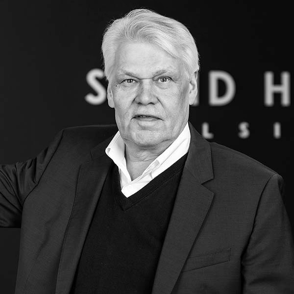 Petri Jaakkola Solid House Helsinki kiinteistönvälittäjä