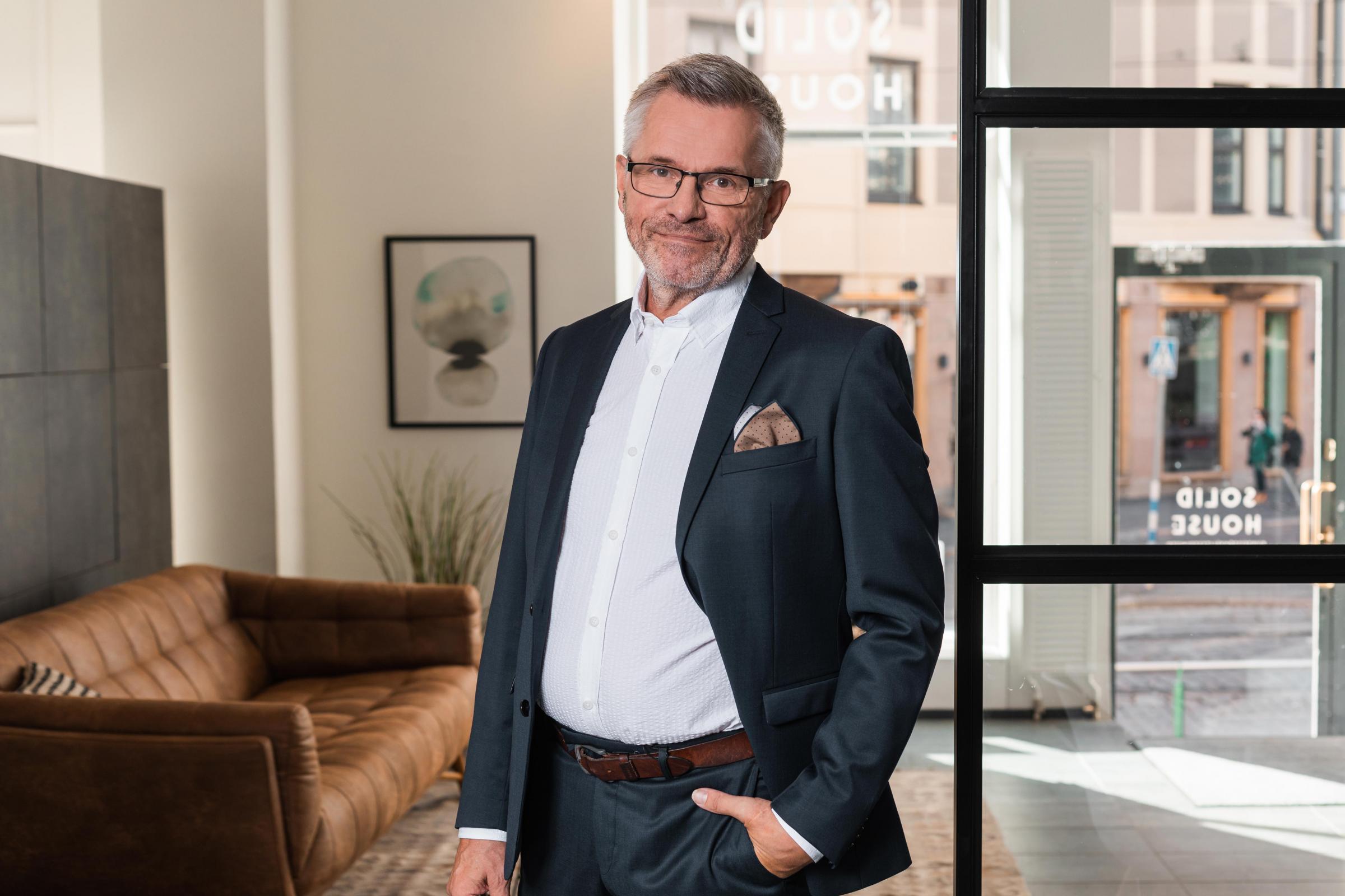Teppo Tuijula Kiinteistönvälittäjä Turku Solid House
